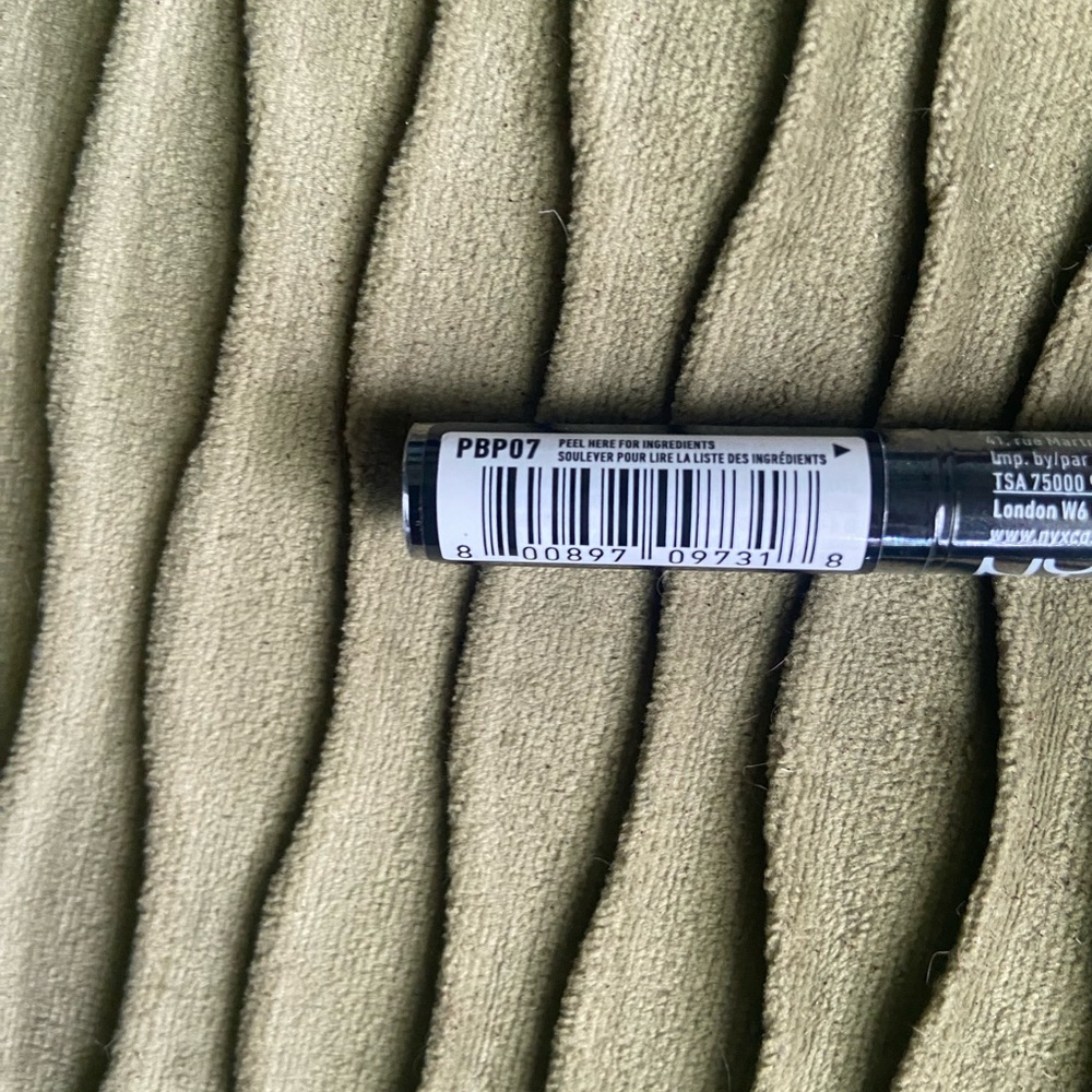 NYX Charcoal Precision Brow Pencil-Crayon PB07-Charcoal - Picture 3 of 6
